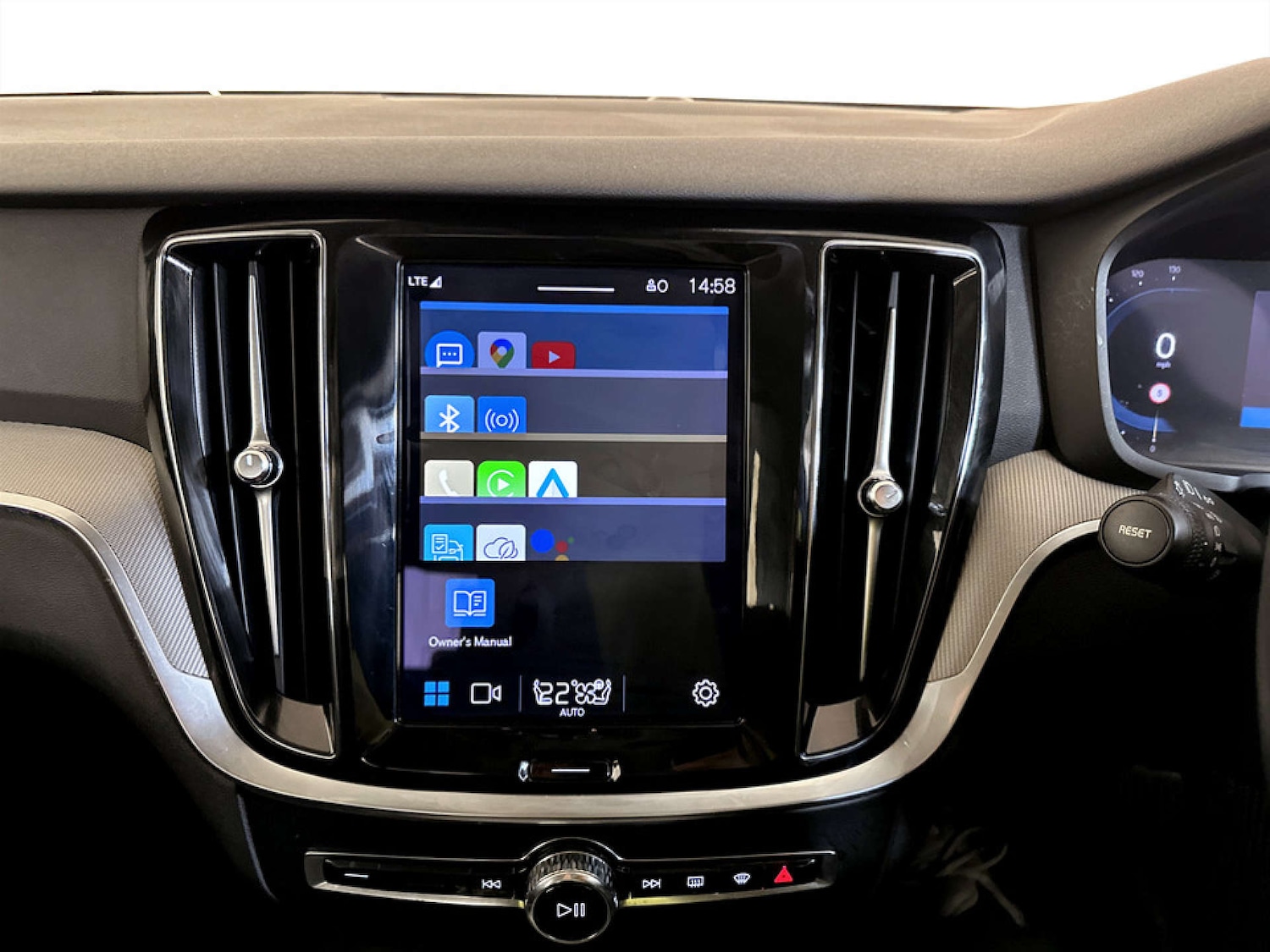 Used Volvo S60 2022 for sale - 77185693: Photo 21