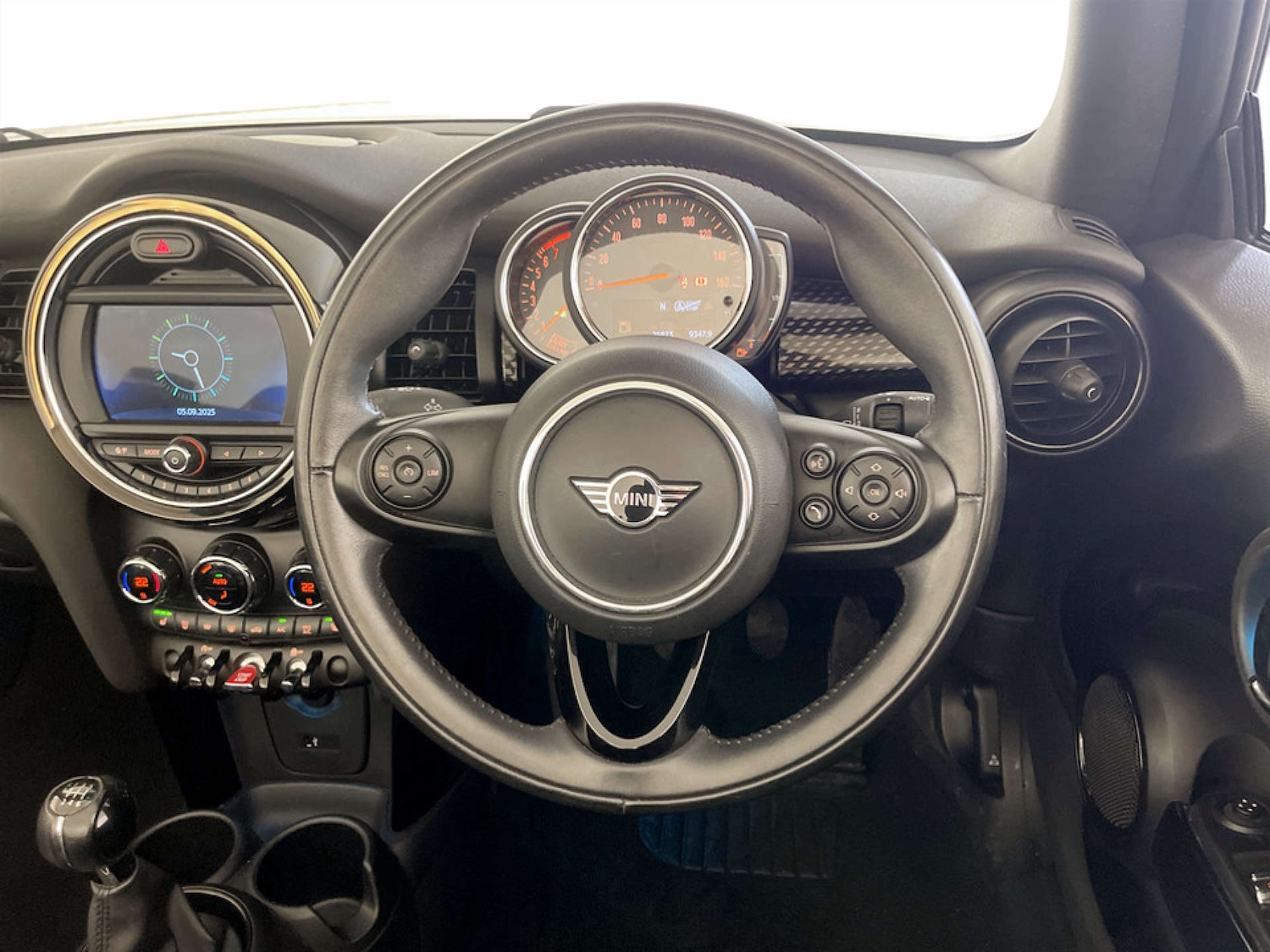 Used MINI Convertible 2019 for sale - 77185579: Photo 16