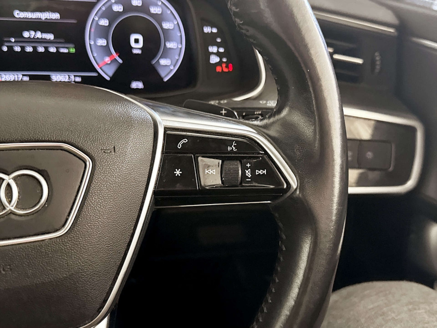 Used Audi A6 Avant 2020 for sale - 77185632: Photo 19