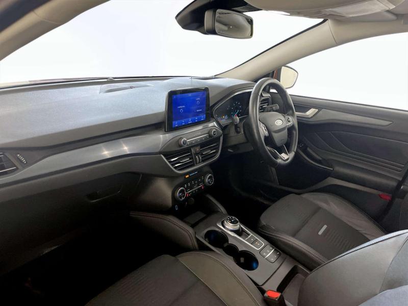 Used Ford Focus 2019 for sale - 76904586: Photo 12