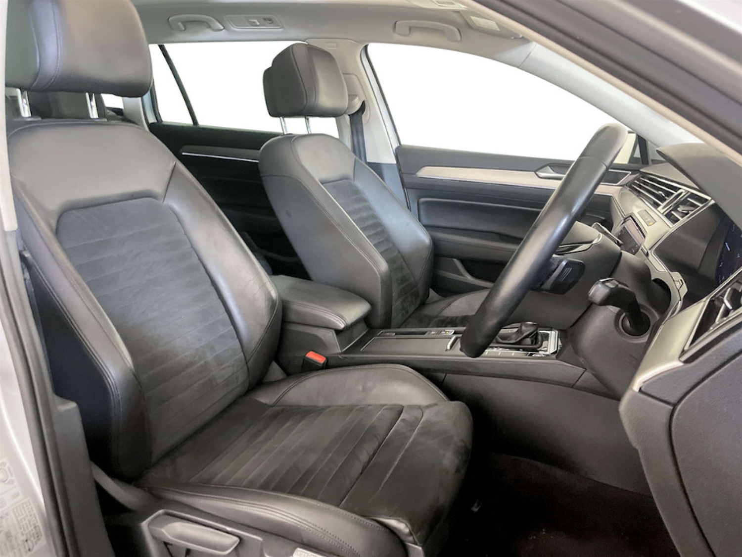 Used Volkswagen Passat 2018 for sale - 77375825: Photo 13