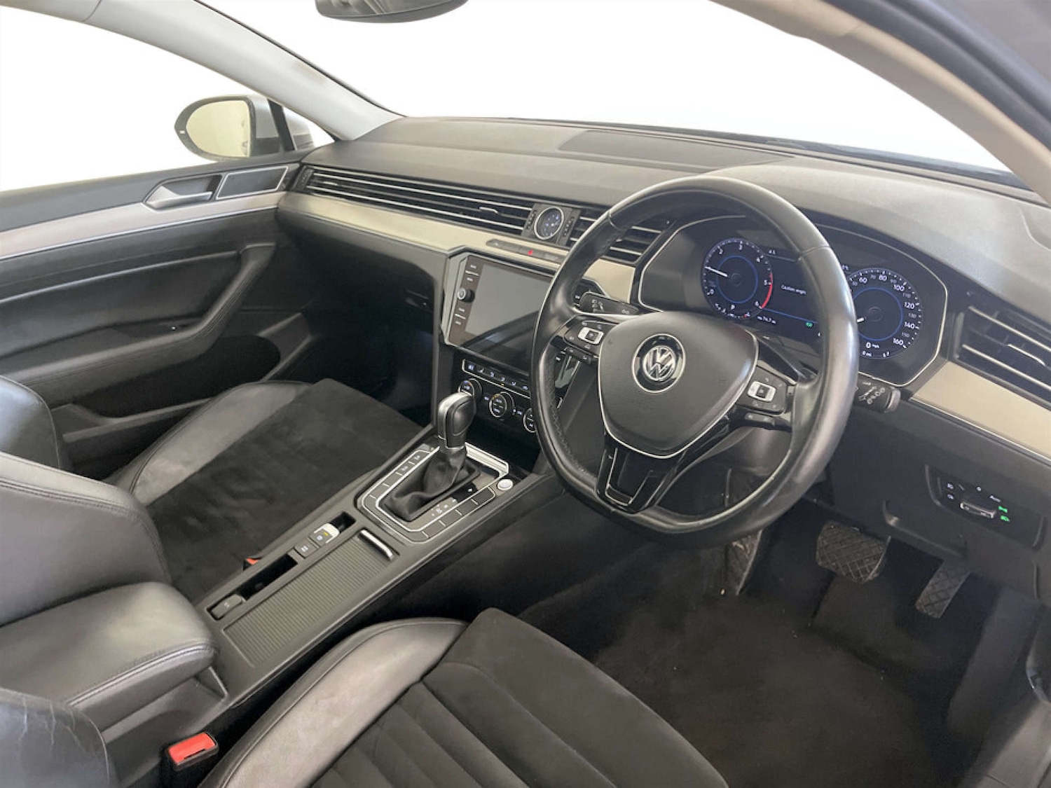 Used Volkswagen Passat 2018 for sale - 77375825: Photo 16