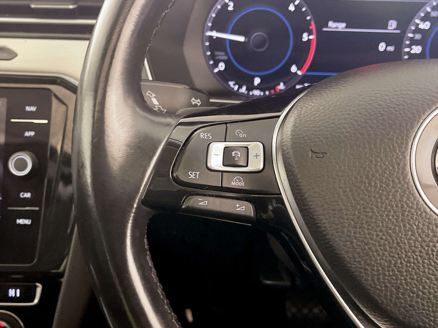 Used Volkswagen Passat 2018 for sale - 77375825: Photo 18