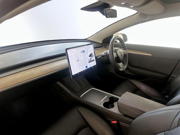 Used Tesla Model 3 2021 for sale - 76286892: Photo 12