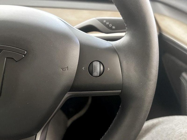 Used Tesla Model 3 2021 for sale - 76286892: Photo 19