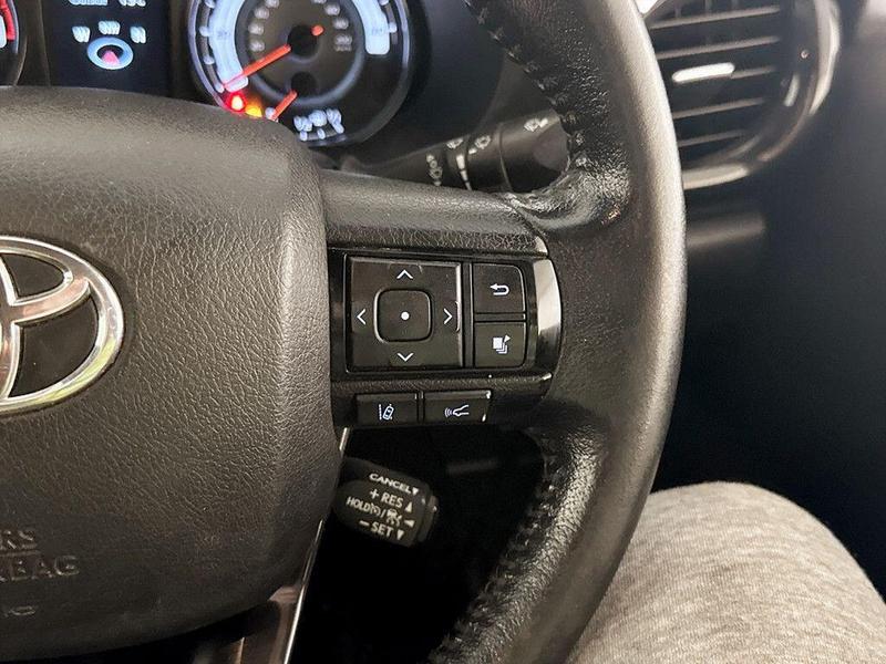 Used Toyota Hilux 2020 for sale - 76494484: Photo 19