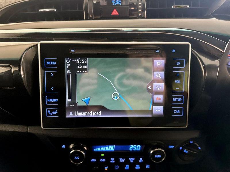 Used Toyota Hilux 2020 for sale - 76494484: Photo 21