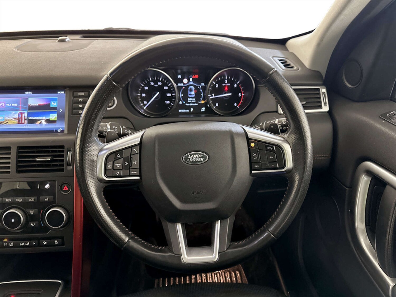 Used Land Rover Discovery Sport 2018 for sale - 77355515: Photo 18