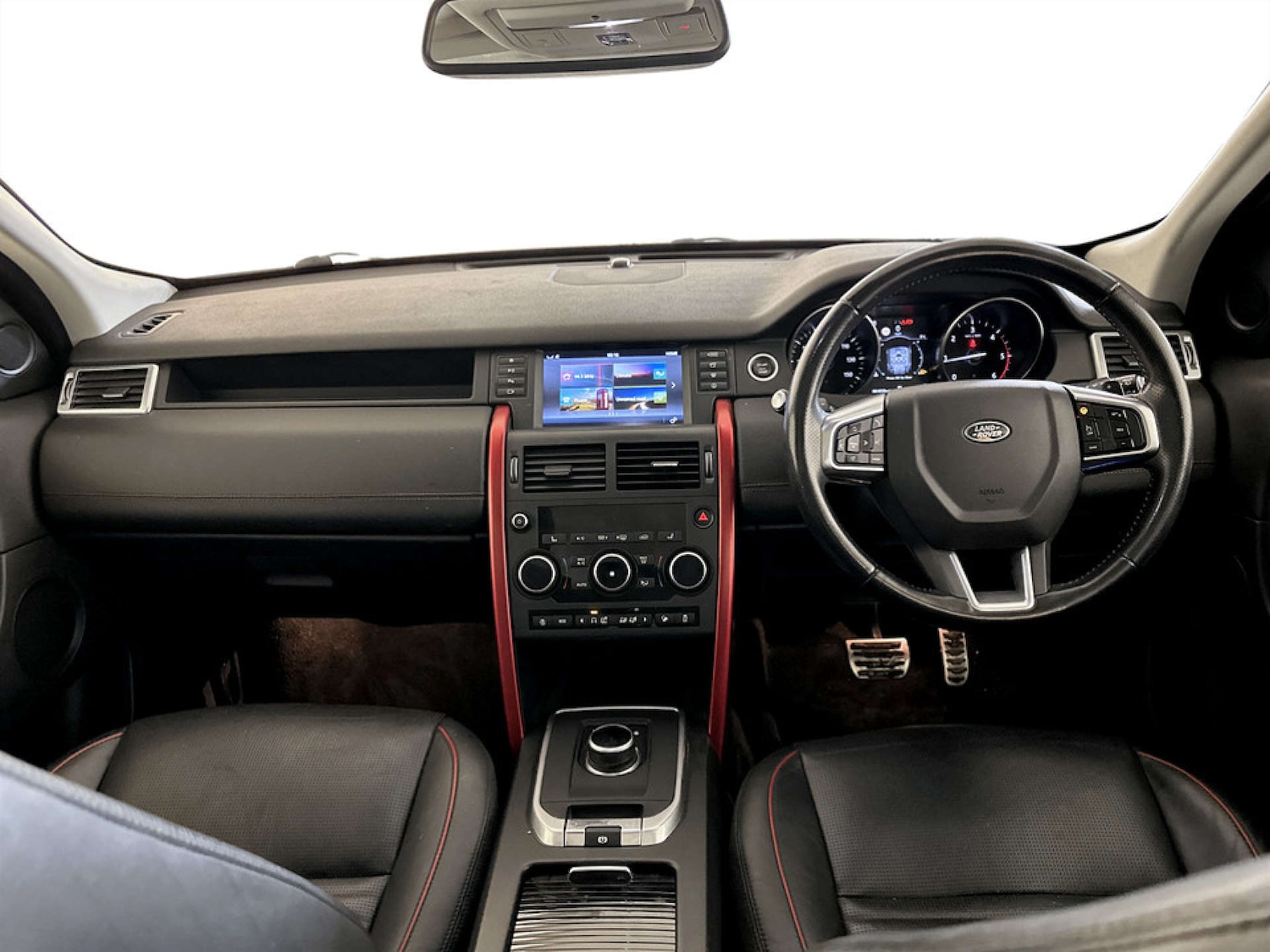 Used Land Rover Discovery Sport 2018 for sale - 77355515: Photo 3