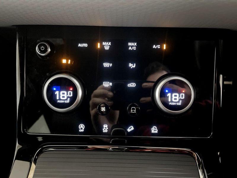 Used Land Rover Range Rover Evoque 2022 for sale - 76391357: Photo 24