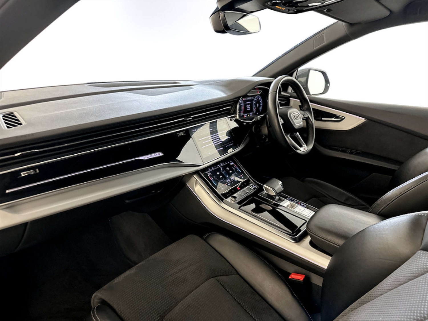 Used Audi Q8 2021 for sale - 77422800: Photo 12