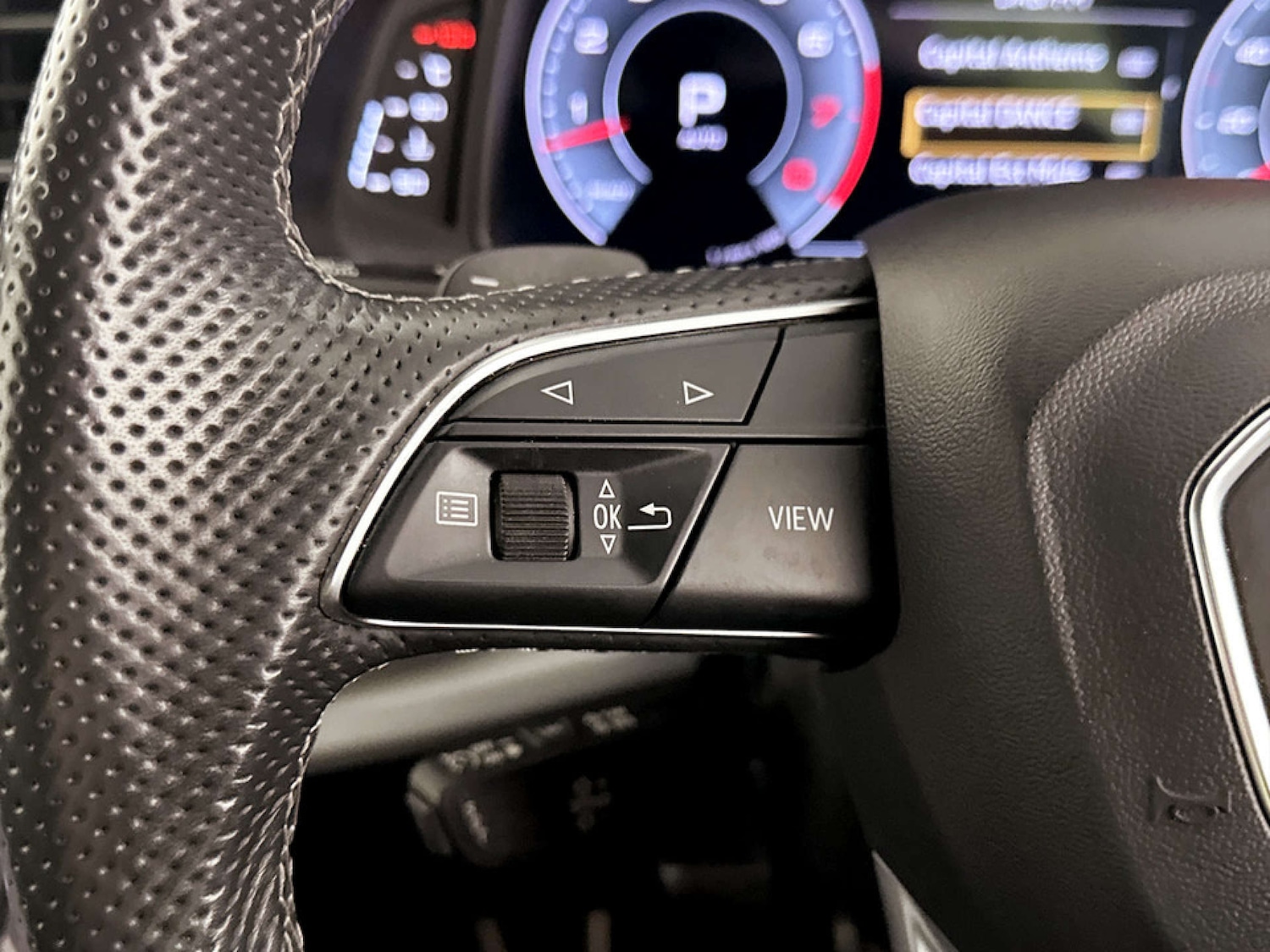 Used Audi Q8 2021 for sale - 77422800: Photo 17