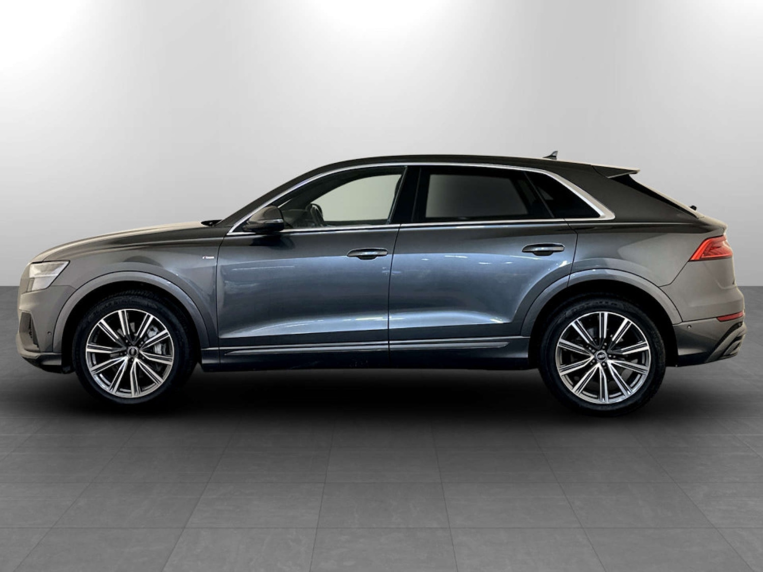 Used Audi Q8 2021 for sale - 77422800: Photo 7