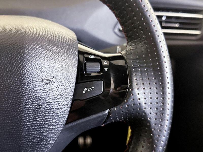 Used Peugeot 308 SW 2018 for sale - 76329687: Photo 20