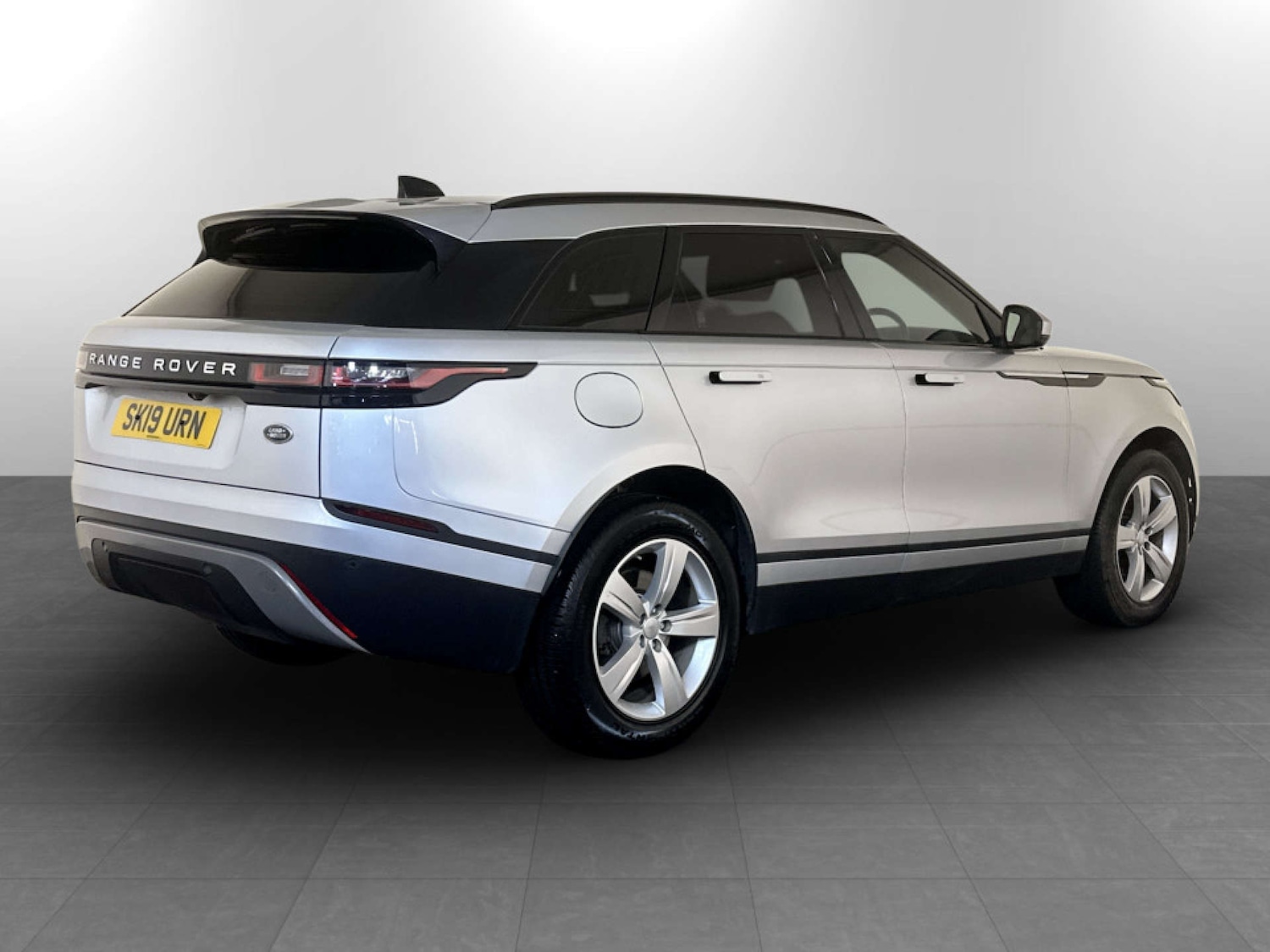 Used Land Rover Range Rover Velar 2019 for sale - 77417597: Photo 10
