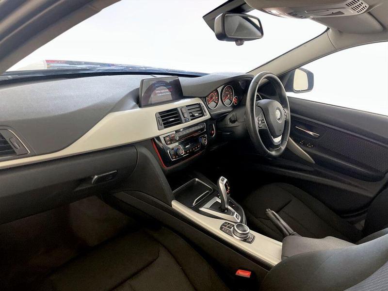 Used BMW 3 Series 2018 for sale - 76391346: Photo 12