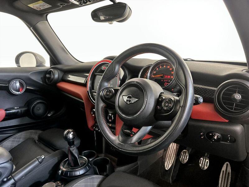 Used MINI Hatch 2017 for sale - 76467646: Photo 15