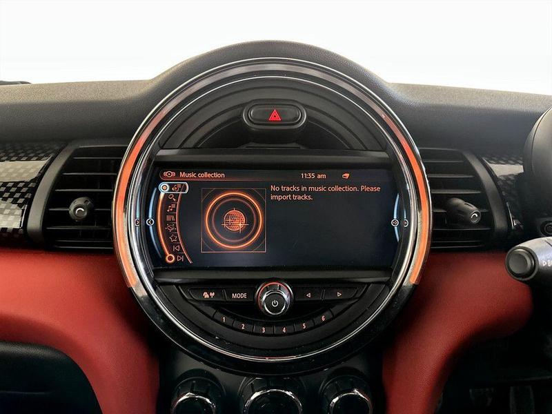 Used MINI Hatch 2017 for sale - 76467646: Photo 24