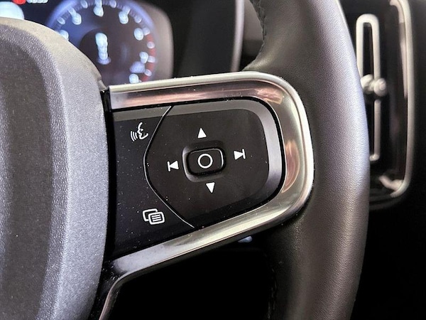 Used Volvo XC40 2022 for sale - 75712387: Photo 18