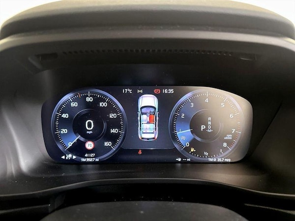 Used Volvo XC40 2022 for sale - 75712387: Photo 19