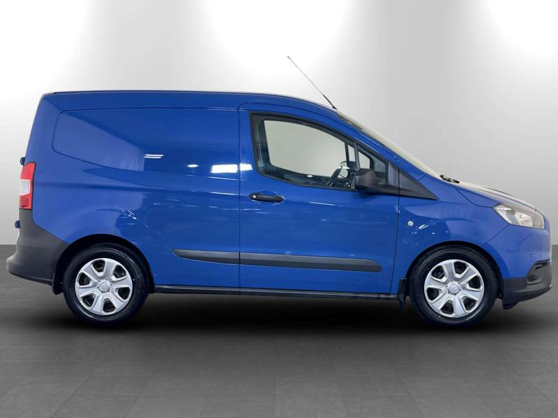 Used Ford Transit Courier 2020 for sale - 77061380: Photo 11