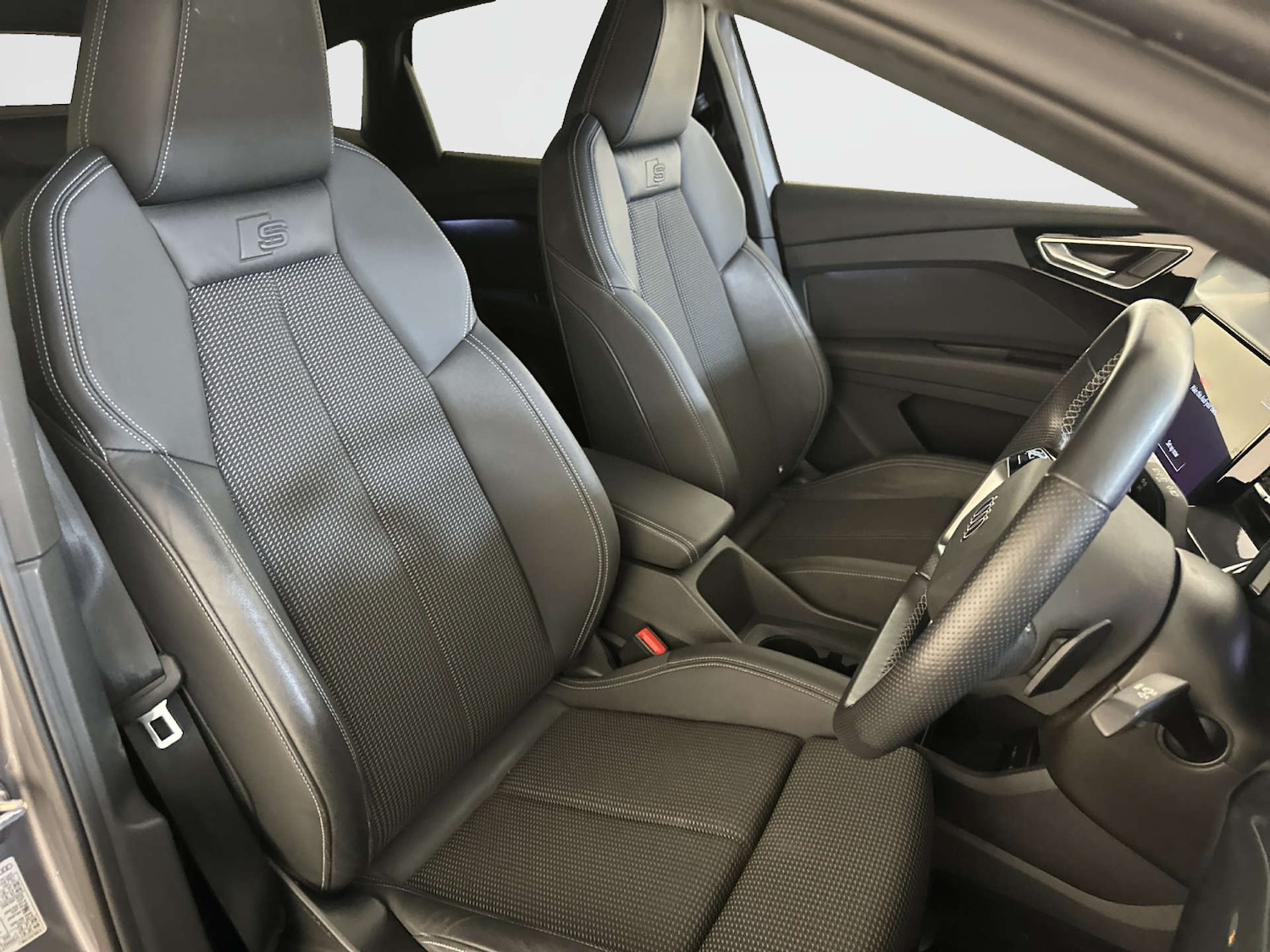 Used Audi Q4 e-tron 2022 for sale - 77961737: Photo 13