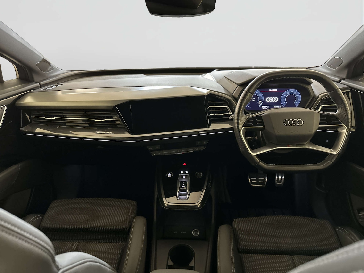 Used Audi Q4 e-tron 2022 for sale - 77961737: Photo 3