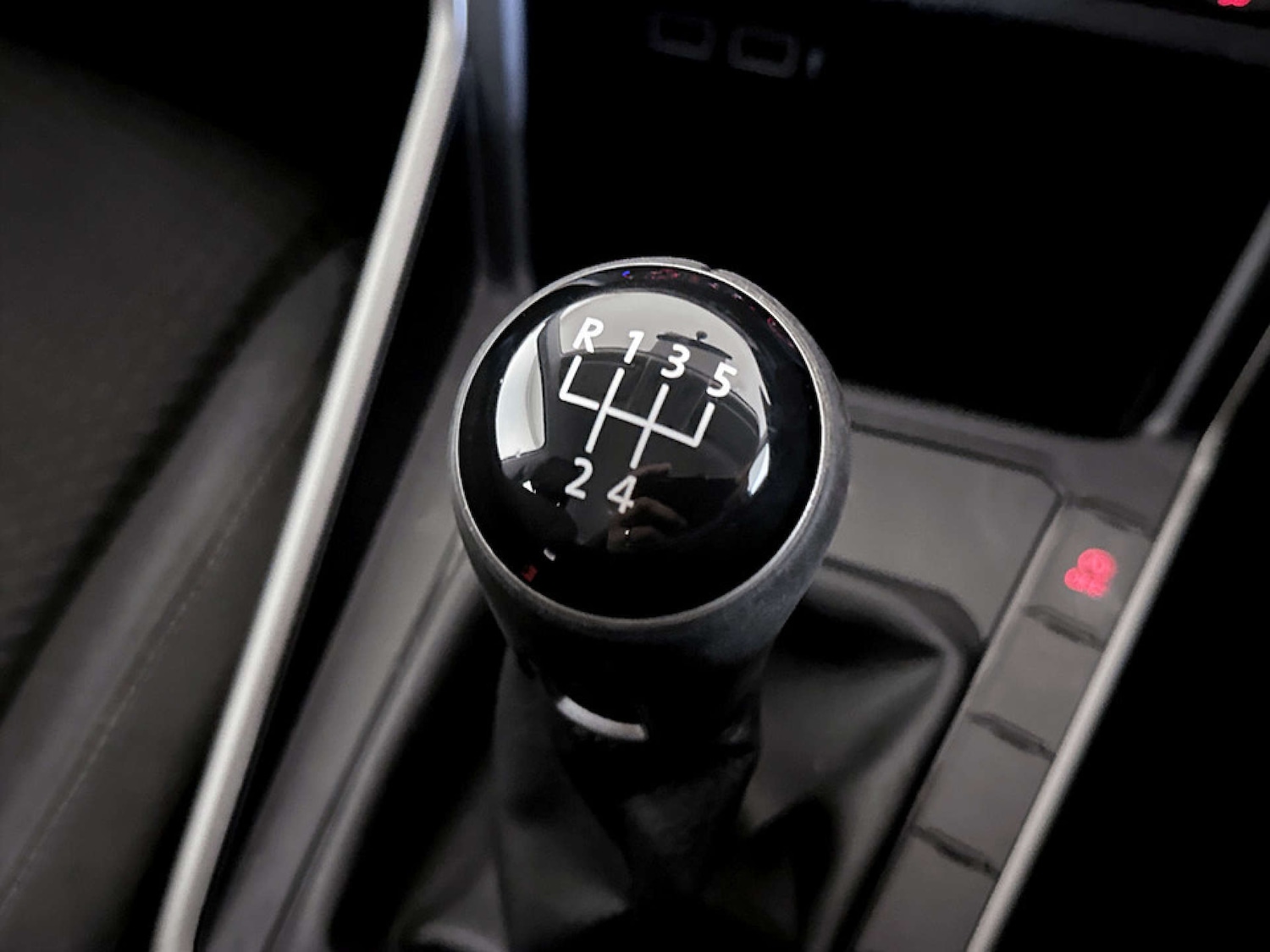 Used Volkswagen Polo 2018 for sale - 77452468: Photo 23