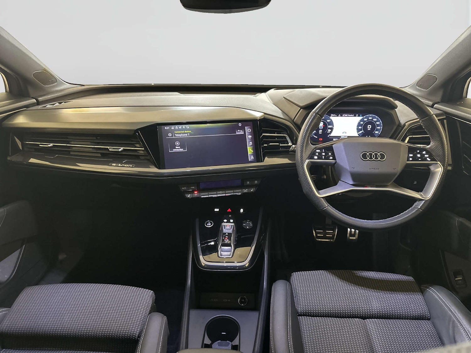 Used Audi Q4 e-tron 2023 for sale - 78182152: Photo 3