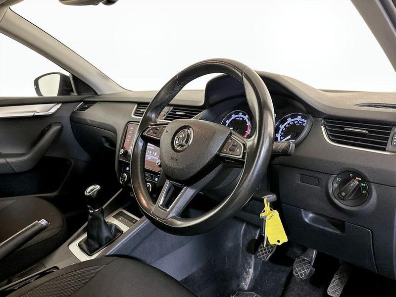 Used Skoda Octavia 2019 for sale - 76355603: Photo 15