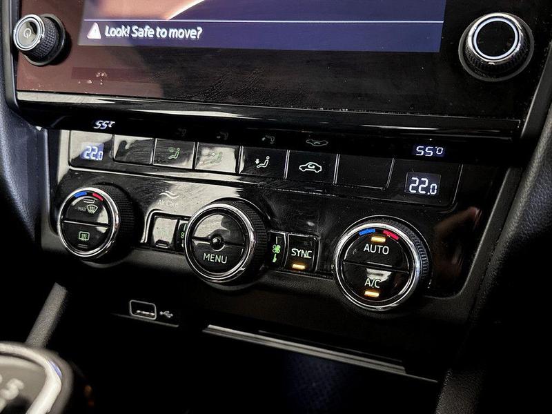 Used Skoda Octavia 2019 for sale - 76355603: Photo 25