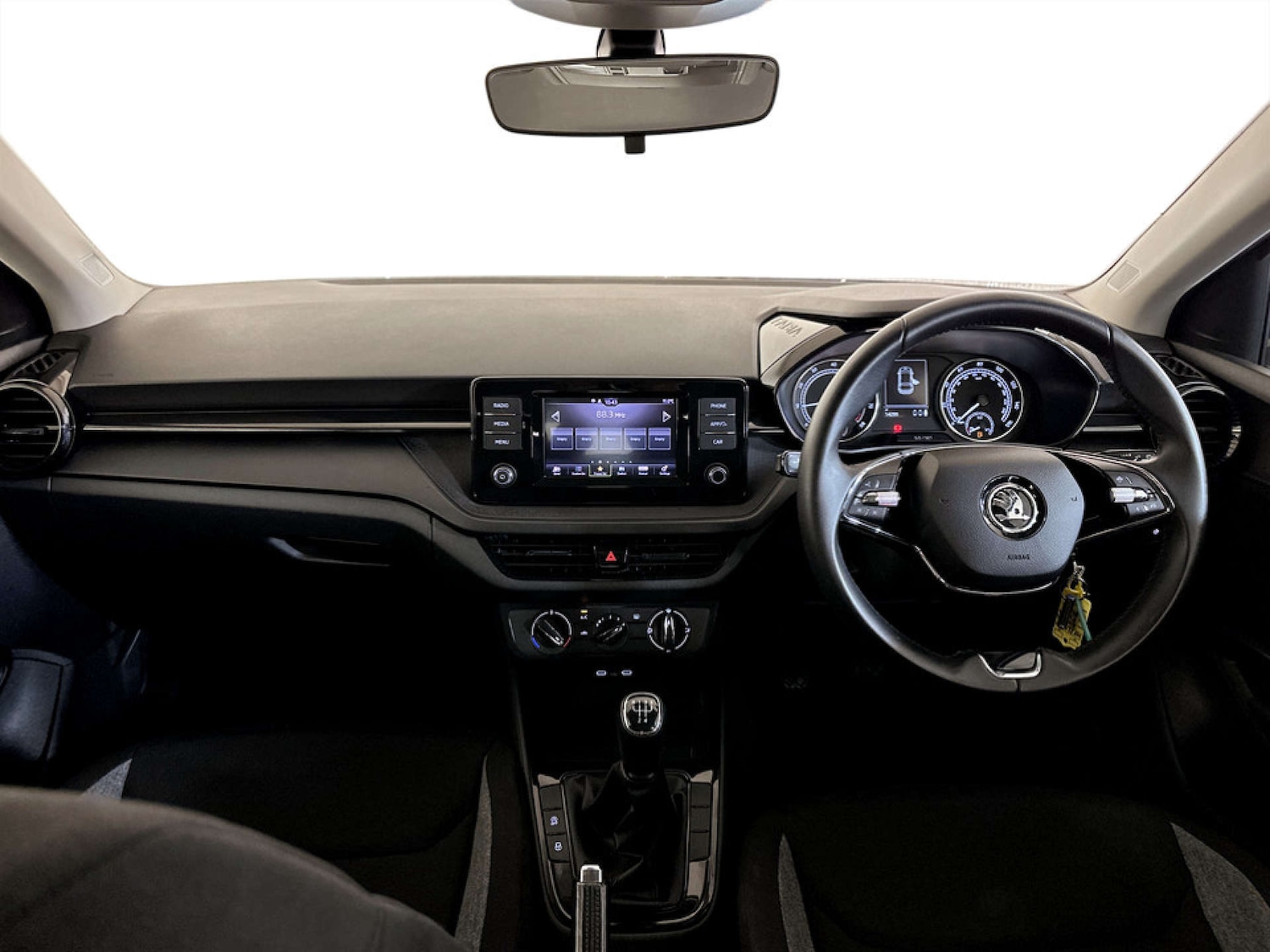 Used Skoda Fabia 2022 for sale - 77185495: Photo 3