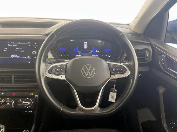 Used Volkswagen T-Cross 2023 for sale - 76277359: Photo 16