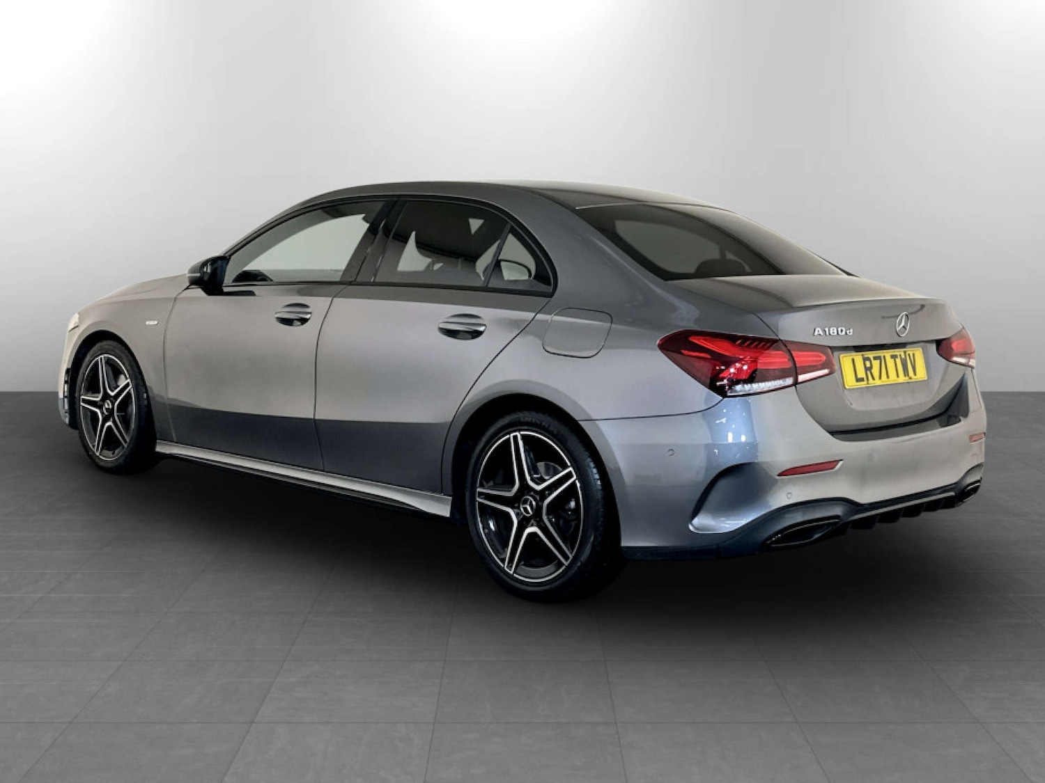 Used Mercedes-Benz A-Class 2021 for sale - 77185683: Photo 8