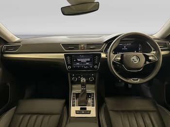 Used Skoda Superb 2023 for sale - 79734606: Photo