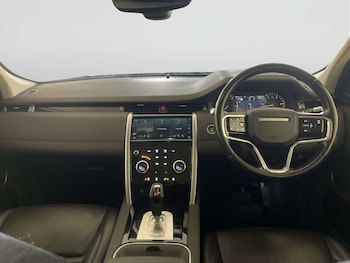 Used Land Rover Discovery Sport 2021 for sale - 78352423: Photo