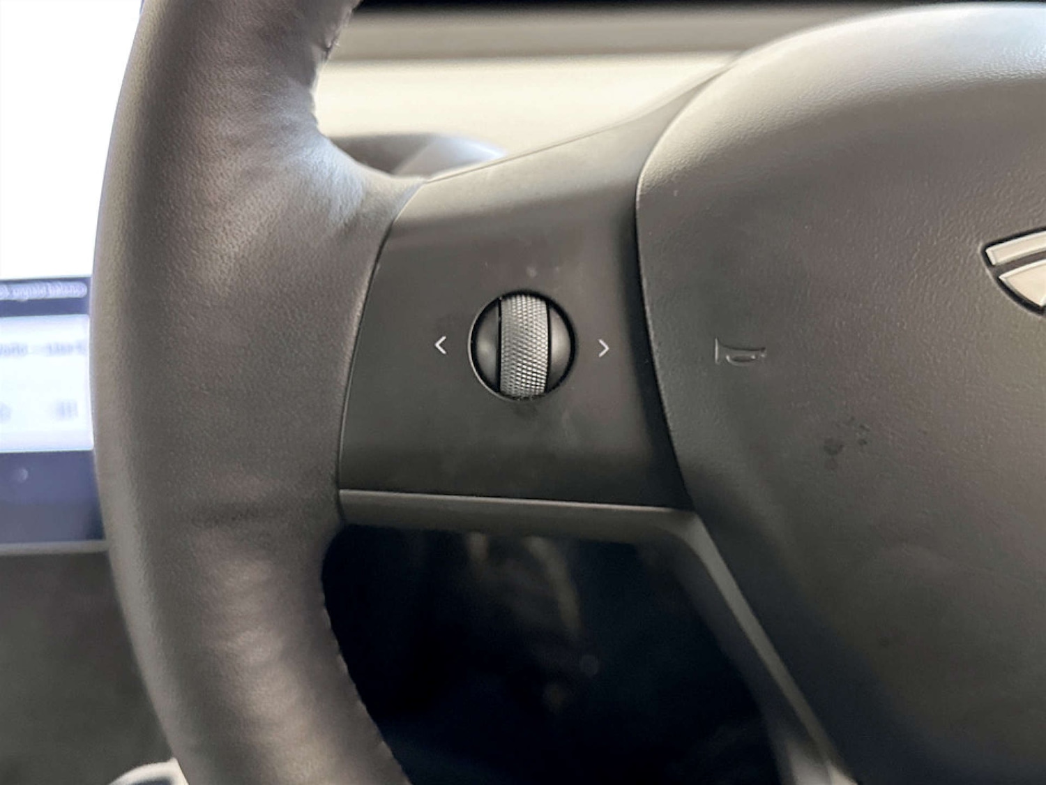 Used Tesla Model 3 2021 for sale - 77276716: Photo 17