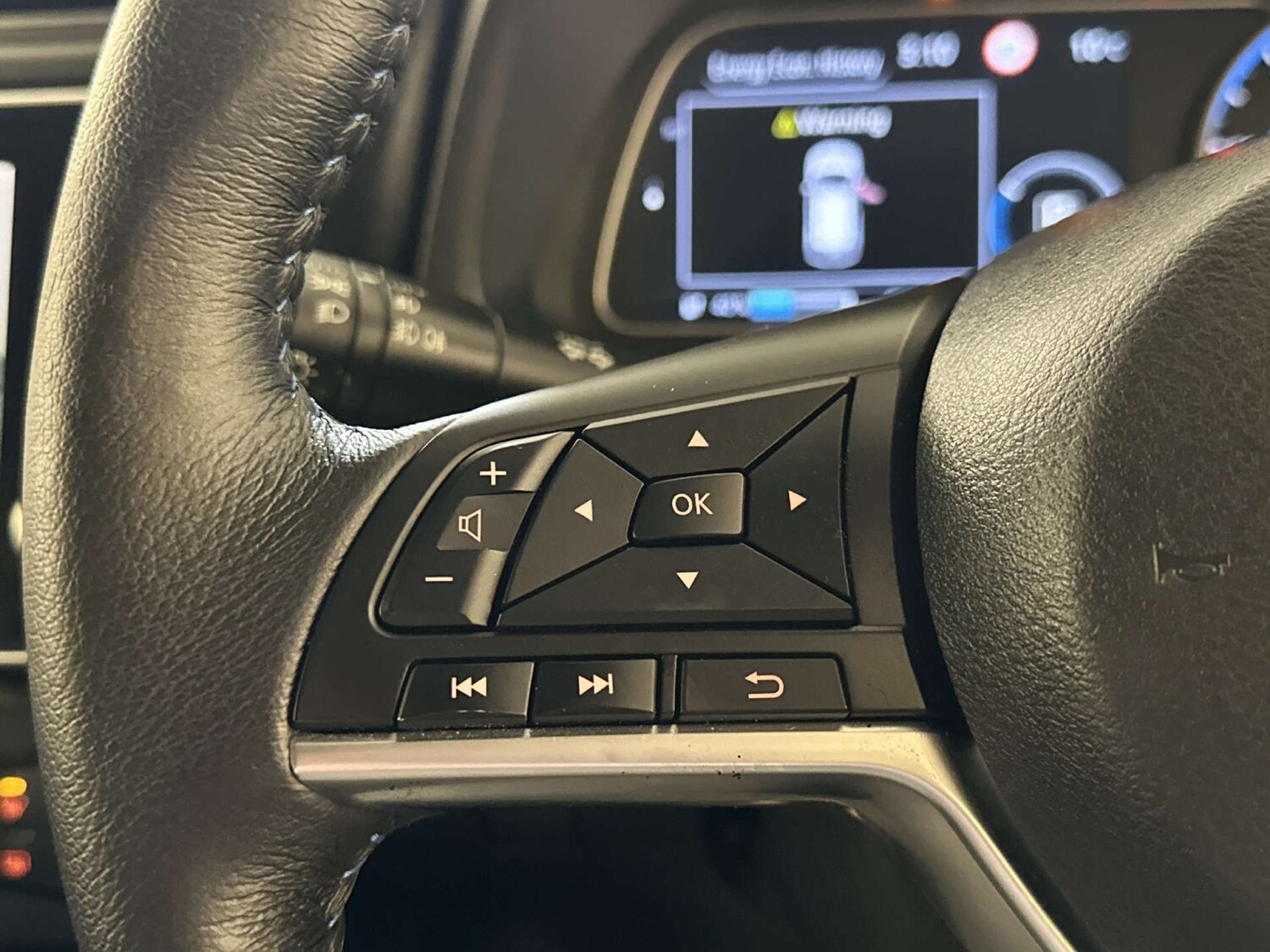 Used Nissan Leaf 2024 for sale - 77844643: Photo 17