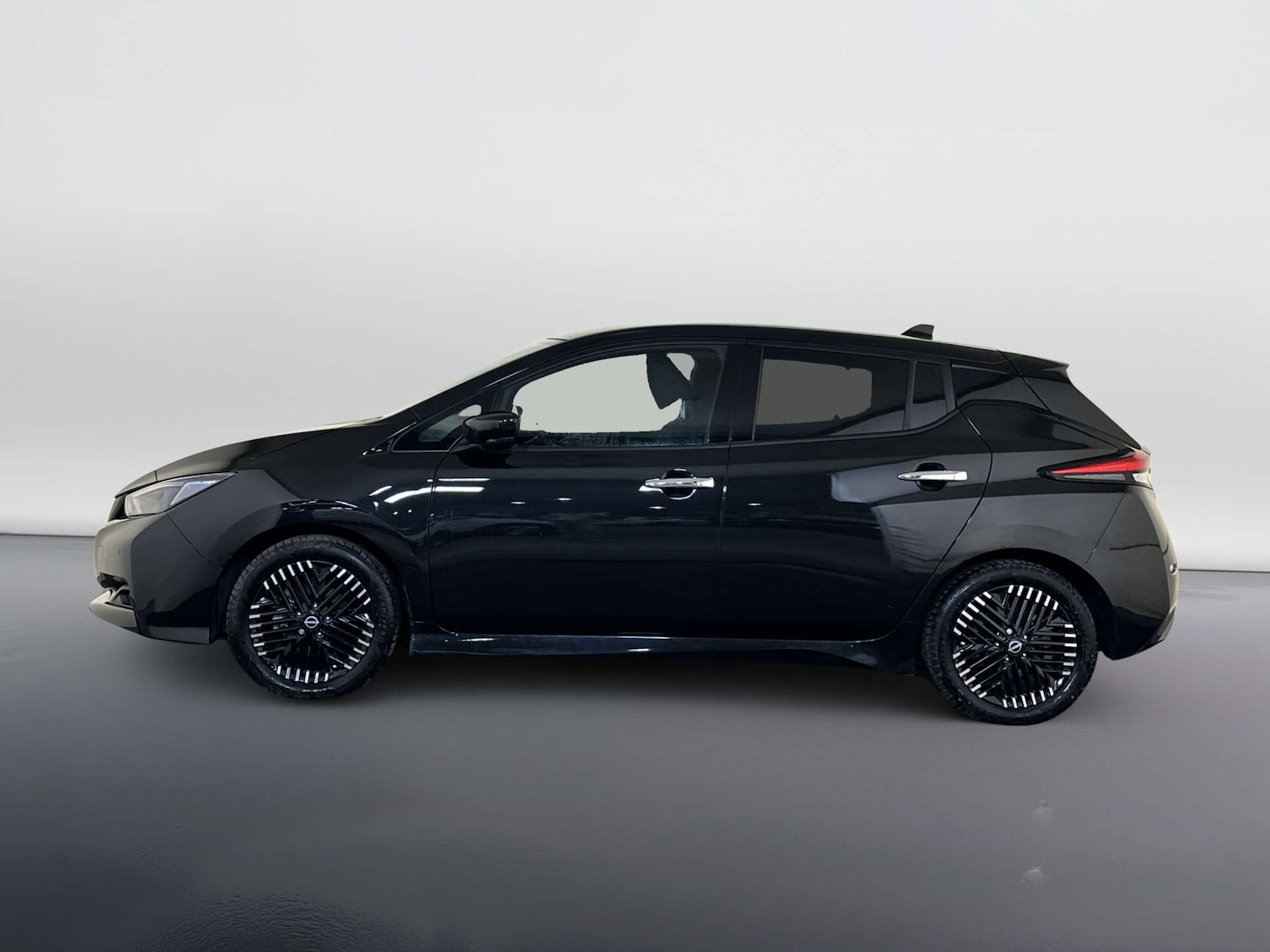 Used Nissan Leaf 2024 for sale - 77844643: Photo 7