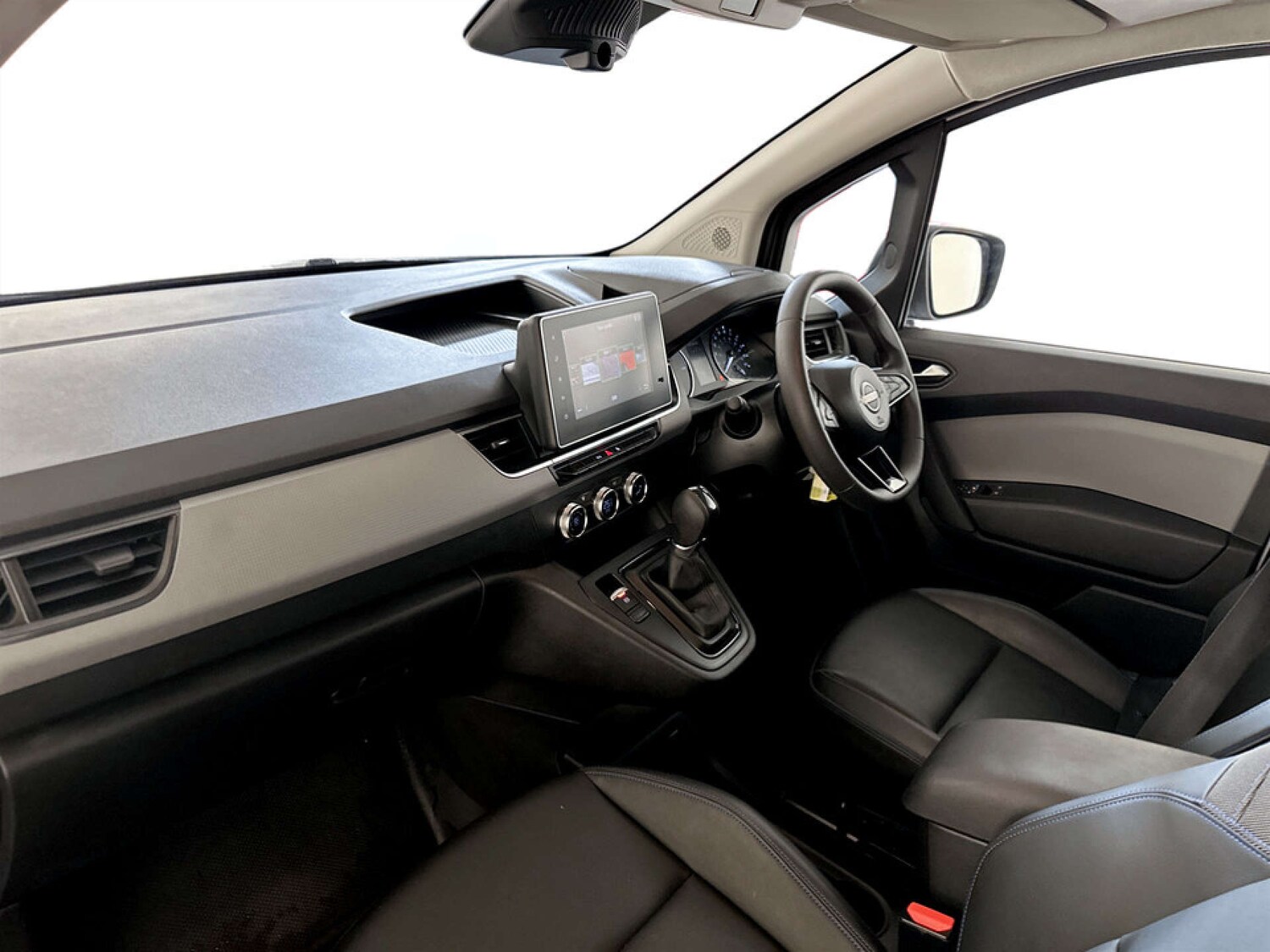 Used Nissan Other 2023 for sale - 77378355: Photo 11