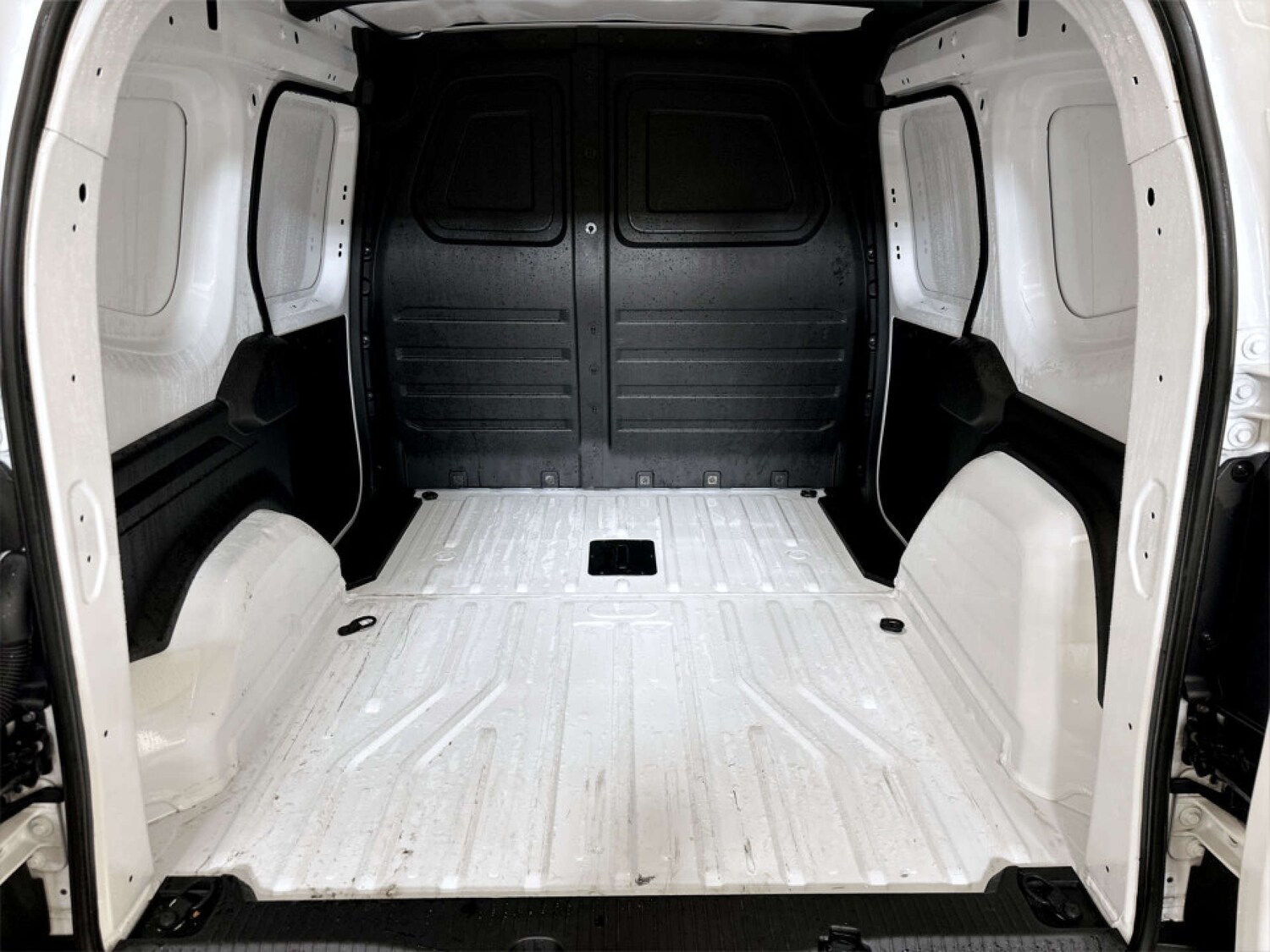 Used Nissan Other 2023 for sale - 77378355: Photo 14