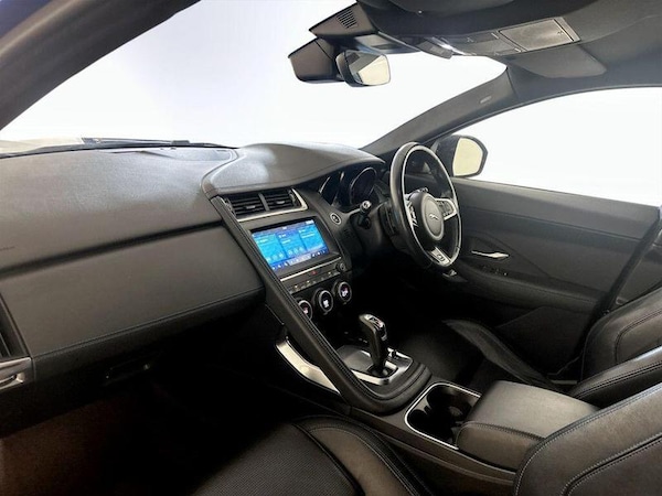 Used Jaguar E-Pace 2018 for sale - 76277198: Photo 12