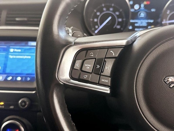 Used Jaguar E-Pace 2018 for sale - 76277198: Photo 17