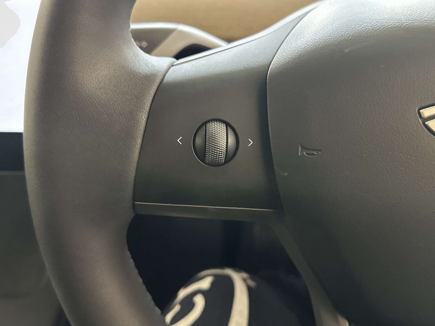 Used Tesla Model Y 2024 for sale - 77915422: Photo 18