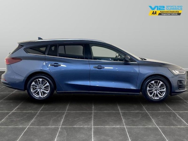 Used Ford Focus 2022 for sale - 76222722: Photo 11