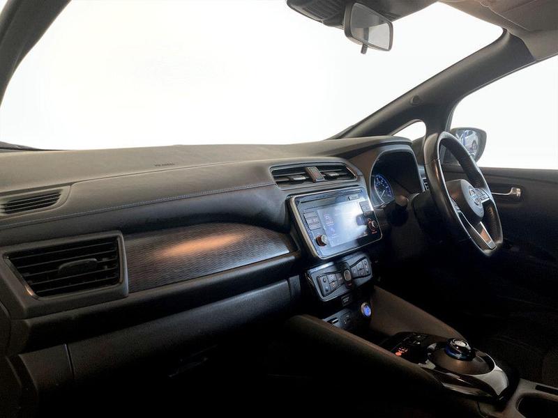 Used Nissan Leaf 2018 for sale - 76706060: Photo 12