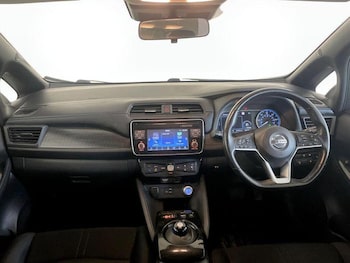 Used Nissan Leaf 2018 for sale - 76706060: Photo