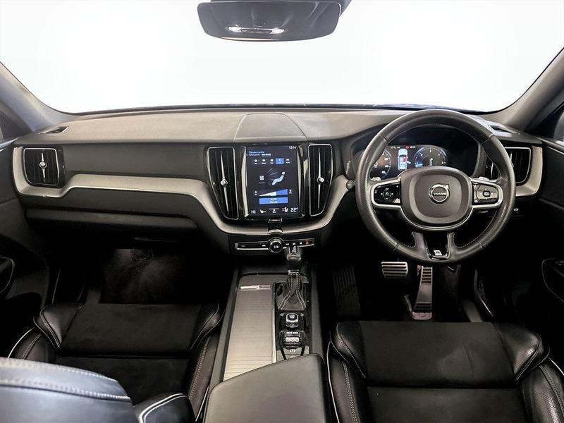 Used Volvo XC60 2018 for sale - 76494482: Photo 3