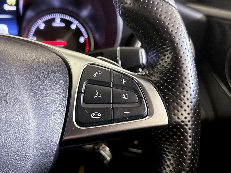 Used Mercedes-Benz C-Class 2018 for sale - 76196647: Photo 19