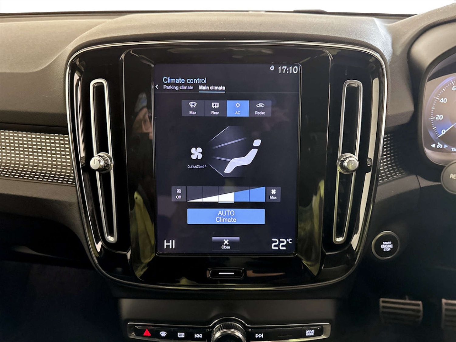 Used Volvo XC40 2021 for sale - 77452477: Photo 23